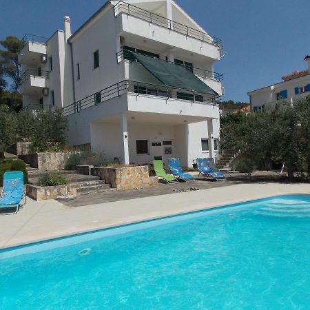 Apartments Villa Goja トロギール エクステリア 写真