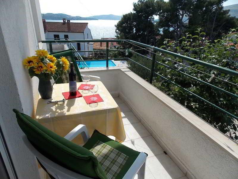 Apartments Villa Goja トロギール エクステリア 写真